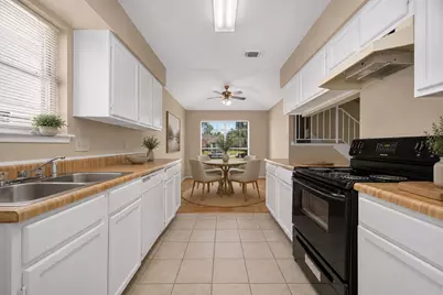 18526 Lippizaner Drive, Cypress, TX 77433 - Photo 16