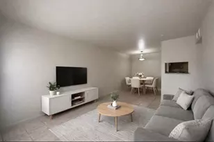 8100 Creekbend Dr, Houston, TX 77071 - Photo 1