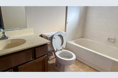 7523 La Place Drive, Houston, TX 77083 - Photo 12