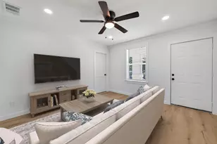 2202 Hutchins St, Houston, TX 77003 - Photo 6