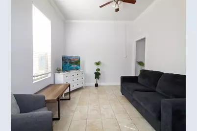 1314 27th Street, Galveston, TX 77550 - Photo 2