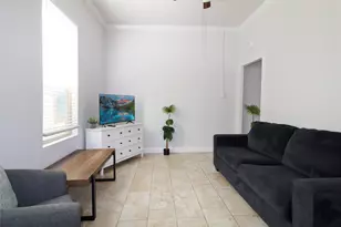 1314 27th St, Galveston, TX 77550 - Photo 2