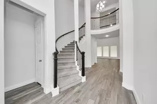 28907 Ridge Valley Ct, Fulshear, TX 77441 - Photo 4