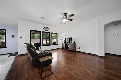 614 Linden Manor Court, Spring, TX 77373 - Photo 6