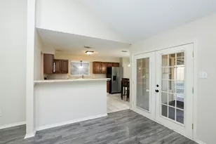 9130 Kirkleigh St, Spring, TX 77379 - Photo 12