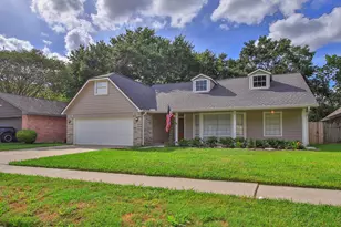 9130 Kirkleigh St, Spring, TX 77379 - Photo 2