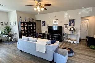 10642 Red Orchid Dr, Houston, TX 77016 - Photo 2
