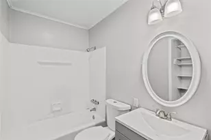 1916 N Logan St, Texas City, TX 77590 - Photo 12