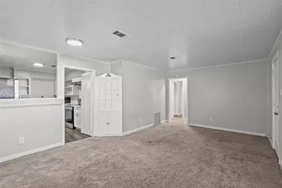 1916 N Logan Street, Texas City, TX 77590 - Photo 18