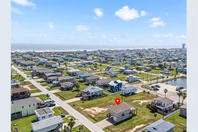 3930 Navarro Drive, Galveston, TX 77554 - Photo 38