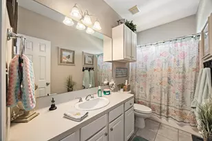 3930 Navarro Dr, Galveston, TX 77554 - Photo 16
