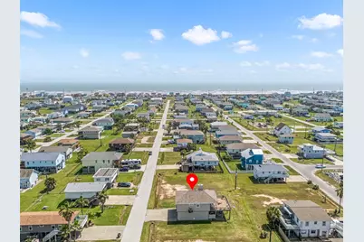 3930 Navarro Drive, Galveston, TX 77554 - Photo 42