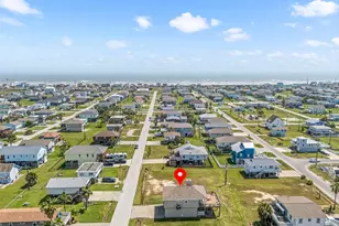 3930 Navarro Dr, Galveston, TX 77554 - Photo 42