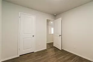 2245 Onyx Ln, Conroe, TX 77301 - Photo 4