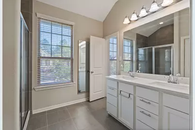 227 Biltmore Loop, Montgomery, TX 77316 - Photo 16