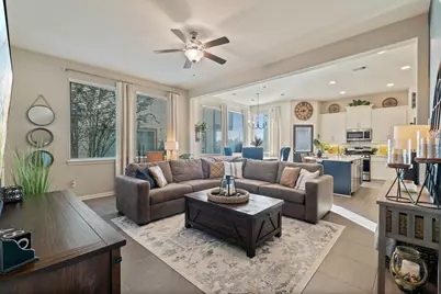 227 Biltmore Loop, Montgomery, TX 77316 - Photo 4