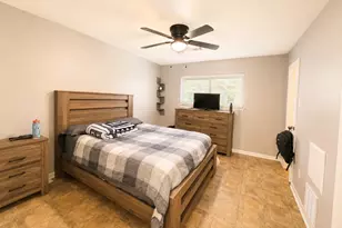 670 Fawn Dr, Houston, TX 77015 - Photo 10