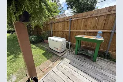 670 Fawn Drive, Houston, TX 77015 - Photo 22