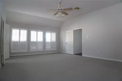 13714 Pear Woods Court, Houston, TX 77059 - Photo 12