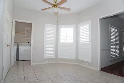 13714 Pear Woods Court, Houston, TX 77059 - Photo 8