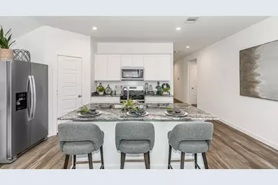 7707 Smooth Valley, Iowa Colony, TX 77583 - Photo 2