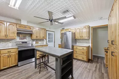 2851 Johnnie Street, Orange, TX 77630 - Photo 14