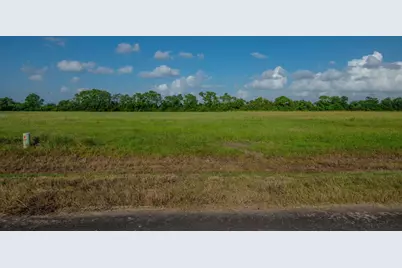 159 Brahman Trail, Angleton, TX 77515 - Photo 2