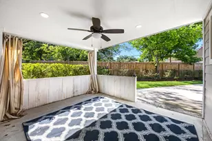 10310 Mayfield Rd, Houston, TX 77043 - Photo 36