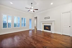 191 McGoey Cir, Shenandoah, TX 77384 - Photo 10