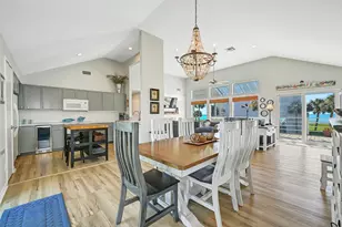 18418 E De Vaca Ln, Galveston, TX 77554 - Photo 16