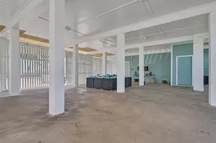 18418 E De Vaca Ln, Galveston, TX 77554 - Photo 32