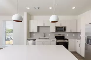 1690 North Loop, Houston, TX 77009 - Photo 8