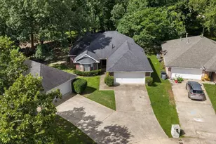 20 Windsor Ct, Lufkin, TX 75901 - Photo 2