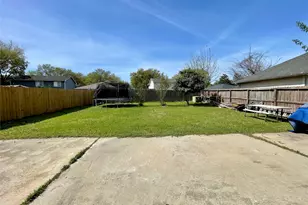 12811 Smokey Pass Cir, Houston, TX 77038 - Photo 34