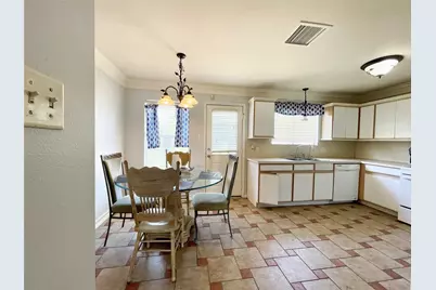 12811 Smokey Pass Circle, Houston, TX 77038 - Photo 10