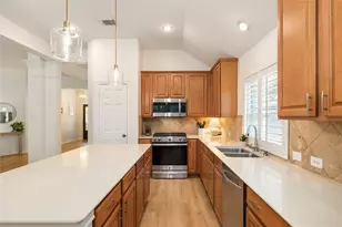12922 Coopers Hawk Dr, Houston, TX 77044 - Photo 14