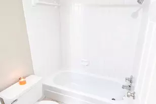 9707 Richmond Ave, Houston, TX 77042 - Photo 10