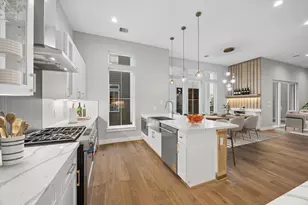1181 W 19th St, Houston, TX 77008 - Photo 10