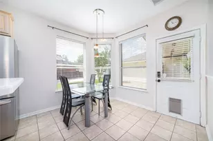 3822 Shady Harbor Dr, Houston, TX 77082 - Photo 16