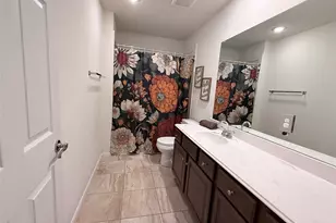 2504 Rosa Rita Dr, League City, TX 77573 - Photo 10