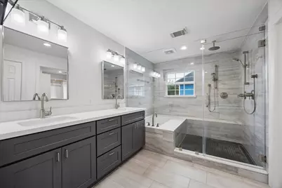 3915 Golf Drive, Houston, TX 77018 - Photo 14