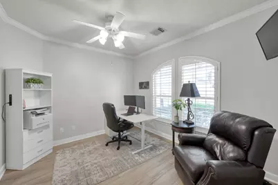 22 Brywood Place, The Woodlands, TX 77382 - Photo 6