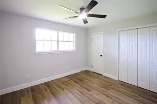 51 Sweetgum Ct, Lake Jackson, TX 77566 - Photo 24