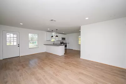 4710 Hershe Street, Houston, TX 77020 - Photo 8