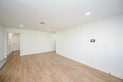 4710 Hershe Street, Houston, TX 77020 - Photo 32