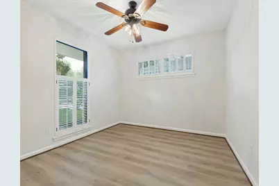 5933 Birdwood Road, Houston, TX 77074 - Photo 20
