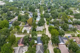 5933 Birdwood Rd, Houston, TX 77074 - Photo 28