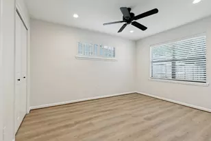 5933 Birdwood Rd, Houston, TX 77074 - Photo 16