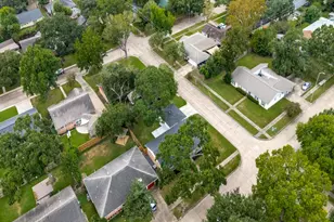 5933 Birdwood Rd, Houston, TX 77074 - Photo 26