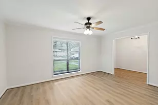 5933 Birdwood Rd, Houston, TX 77074 - Photo 14